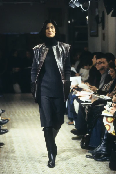Look 17